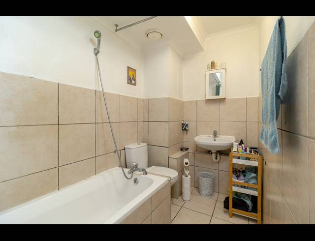 0.5 BEDROOM APARTMENT TO LET IN WOODSTOCK
